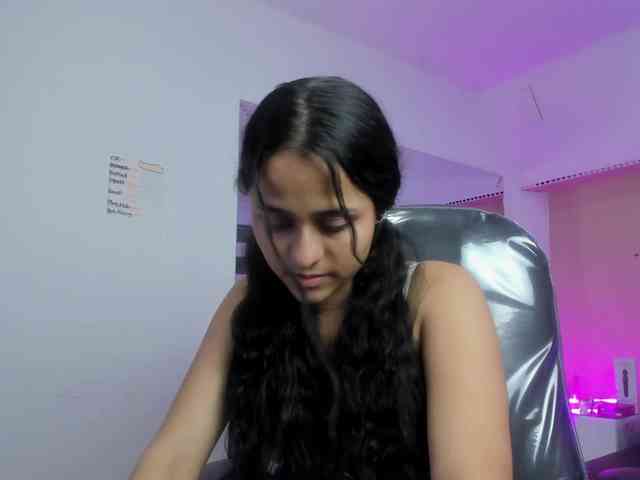 Giselle-Roldan webcam