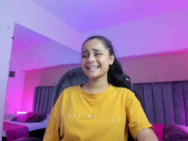 Giselle-Roldan webcam