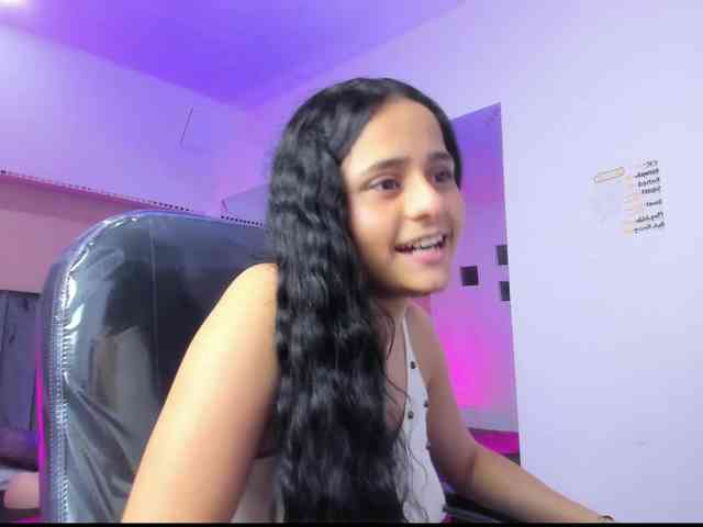 Giselle-Roldan webcam