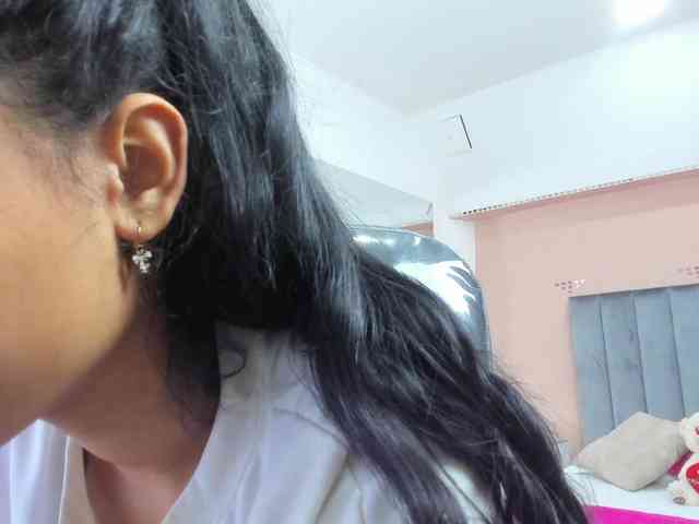 Giselle-Roldan webcam