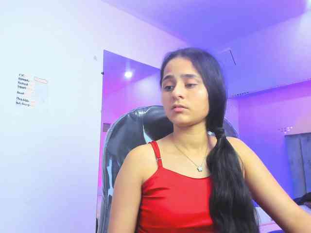 Giselle-Roldan webcam