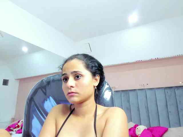 Giselle-Roldan webcam