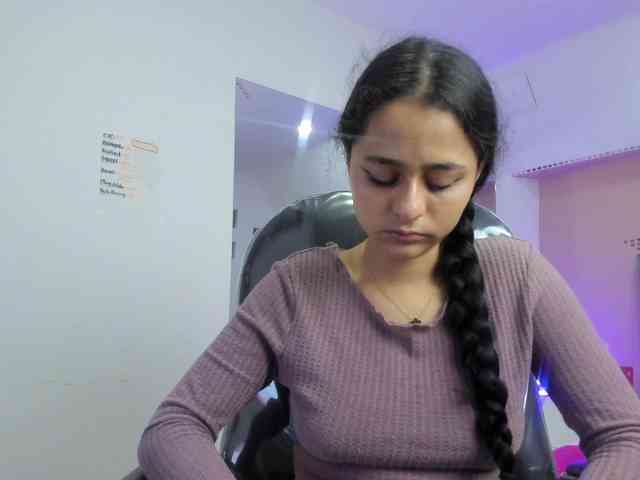 Giselle-Roldan webcam