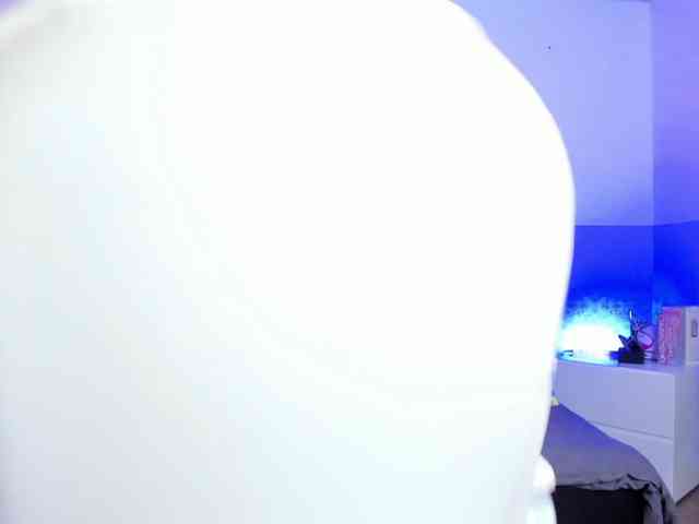 Giselle-Roldan webcam