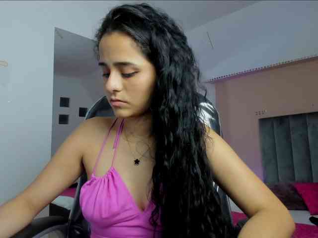 Giselle-Roldan webcam