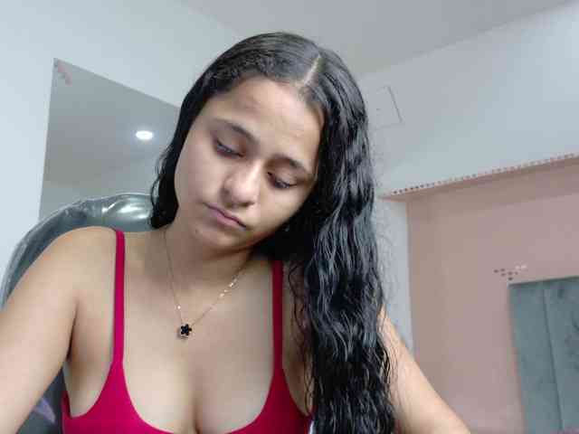 Giselle-Roldan webcam