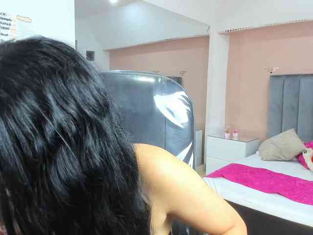 Giselle-Roldan webcam