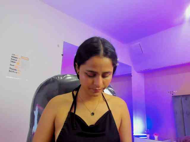 Giselle-Roldan webcam