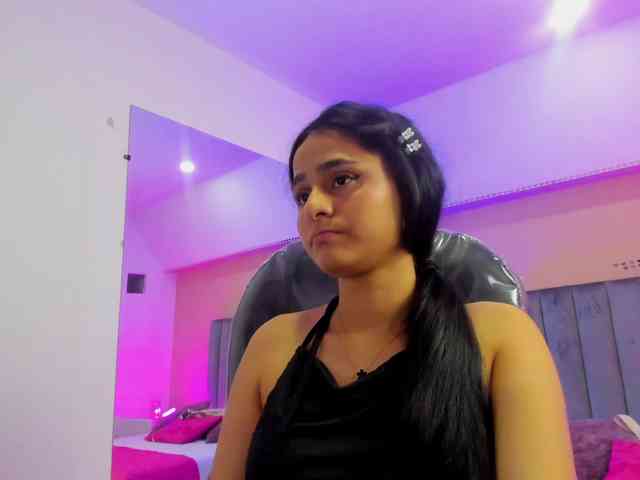 Giselle-Roldan webcam