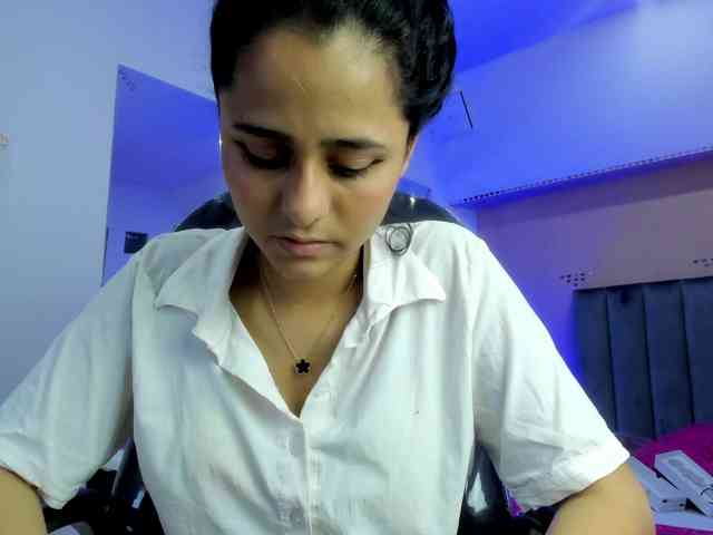 Giselle-Roldan webcam