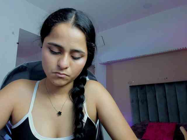 Giselle-Roldan webcam