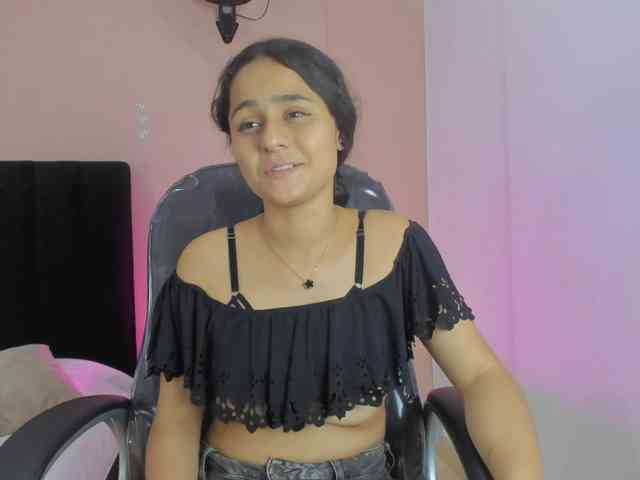 Giselle-Roldan webcam