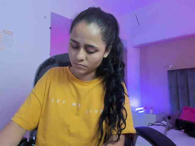 Giselle-Roldan webcam