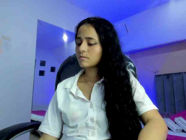 Giselle-Roldan webcam