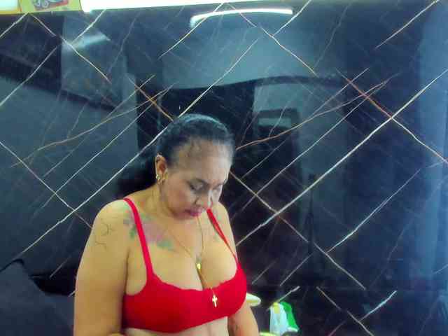 cloeerabbyt webcam