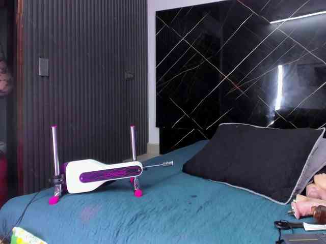 cloeerabbyt webcam
