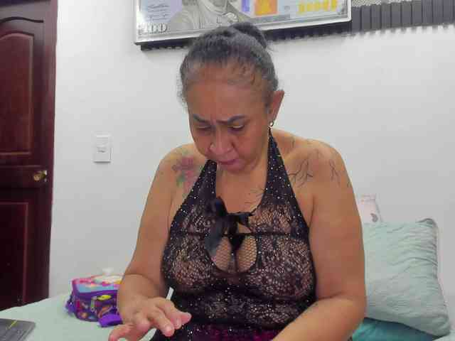 cloeerabbyt webcam