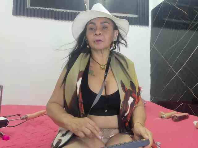 cloeerabbyt cloeerabbyt