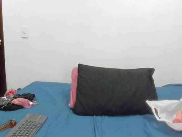cloeerabbyt webcam