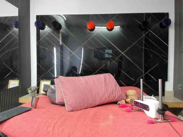 cloeerabbyt Live Webcam on BongaCams