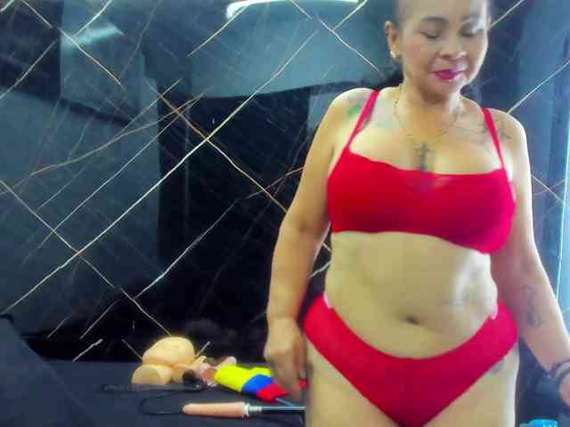 cloeerabbyt webcam