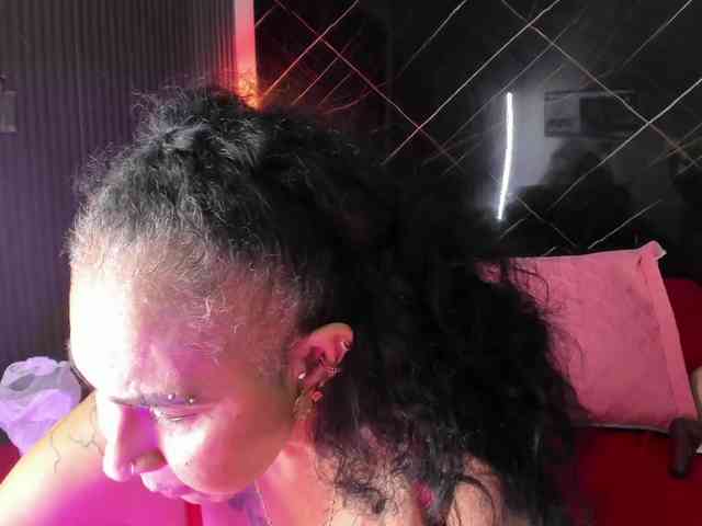 cloeerabbyt webcam