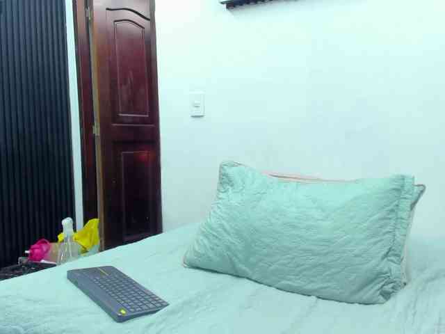 cloeerabbyt webcam