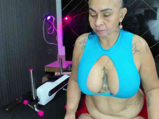 cloeerabbyt webcam