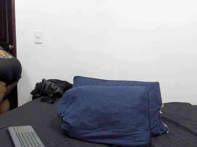 cloeerabbyt webcam
