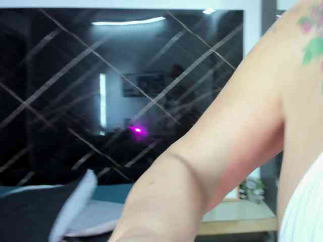 cloeerabbyt webcam