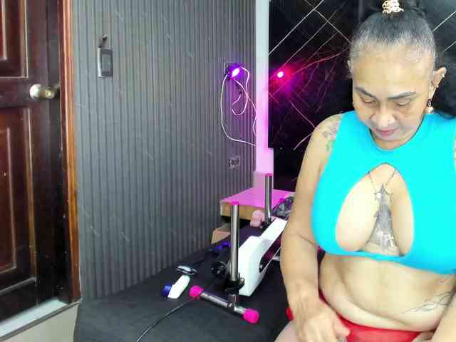 cloeerabbyt webcam
