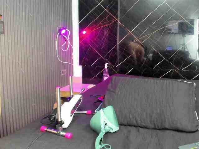 cloeerabbyt webcam