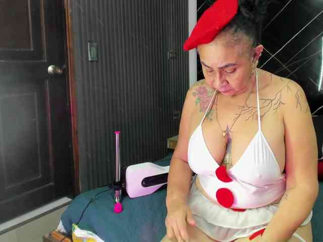 cloeerabbyt webcam