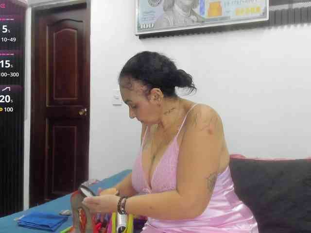 cloeerabbyt webcam