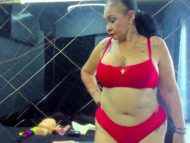 cloeerabbyt webcam
