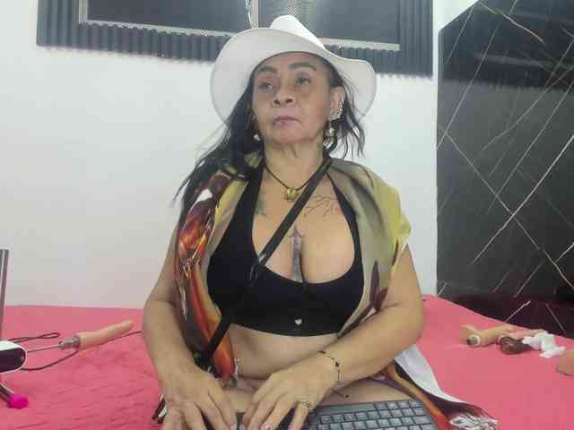 cloeerabbyt cloeerabbyt