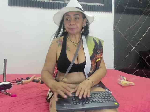 cloeerabbyt cloeerabbyt