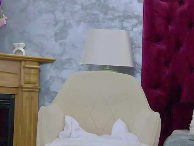 Miss-Jasmine's BongaCams show and profile