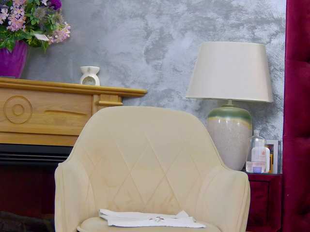 Miss-Jasmine's BongaCams show and profile