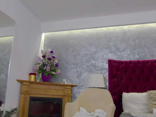 Miss-Jasmine's BongaCams show and profile