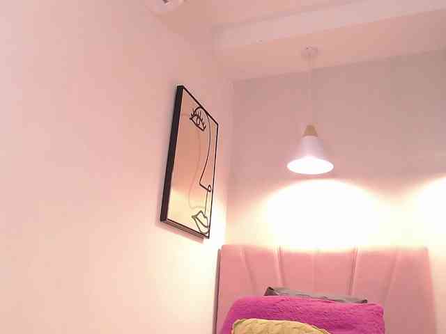 Daneshka-Heart webcam