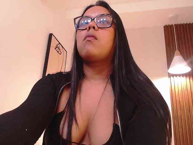 Daneshka-Heart webcam