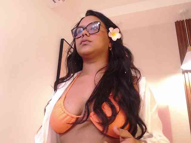 Daneshka-Heart webcam