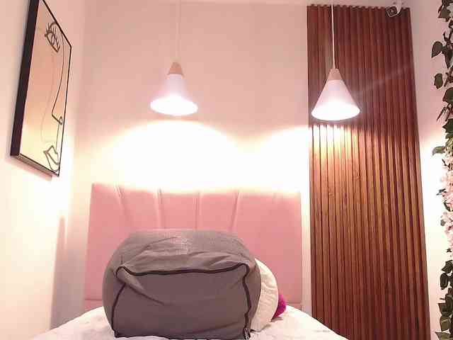 Daneshka-Heart webcam
