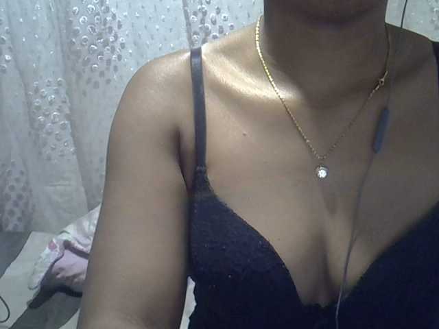 Lillteblackgirl webcam