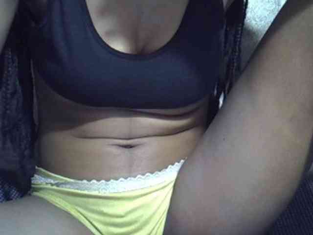 Lillteblackgirl webcam