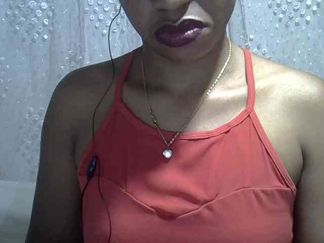 Lillteblackgirl webcam