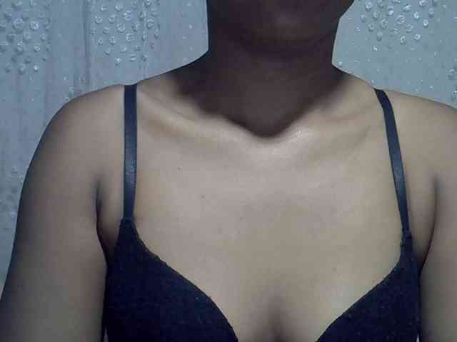 Lillteblackgirl webcam