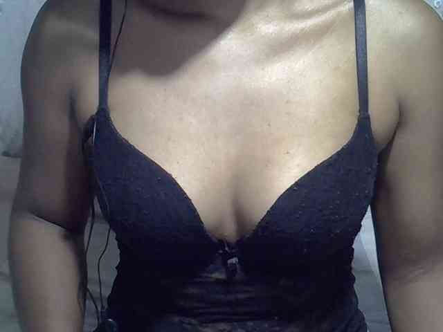 Lillteblackgirl webcam