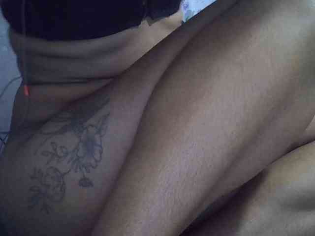 Lillteblackgirl webcam